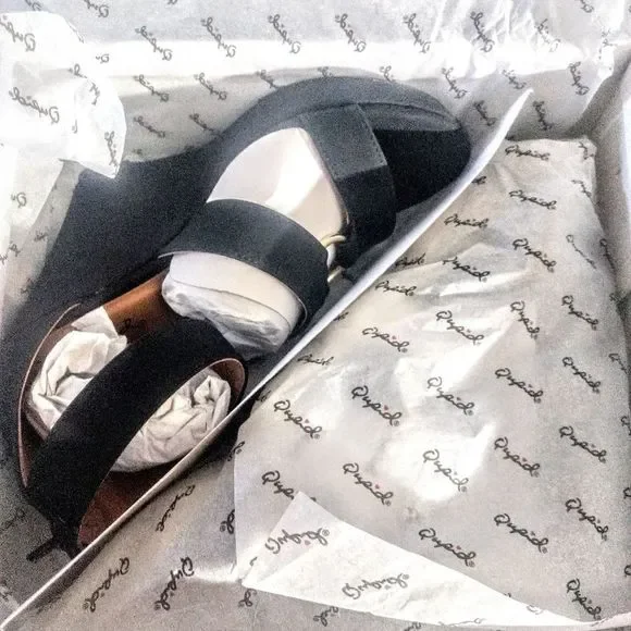 COPY - Women's Black Nubuck Metal Ring Wedge Sand… - Picture 4 of 4